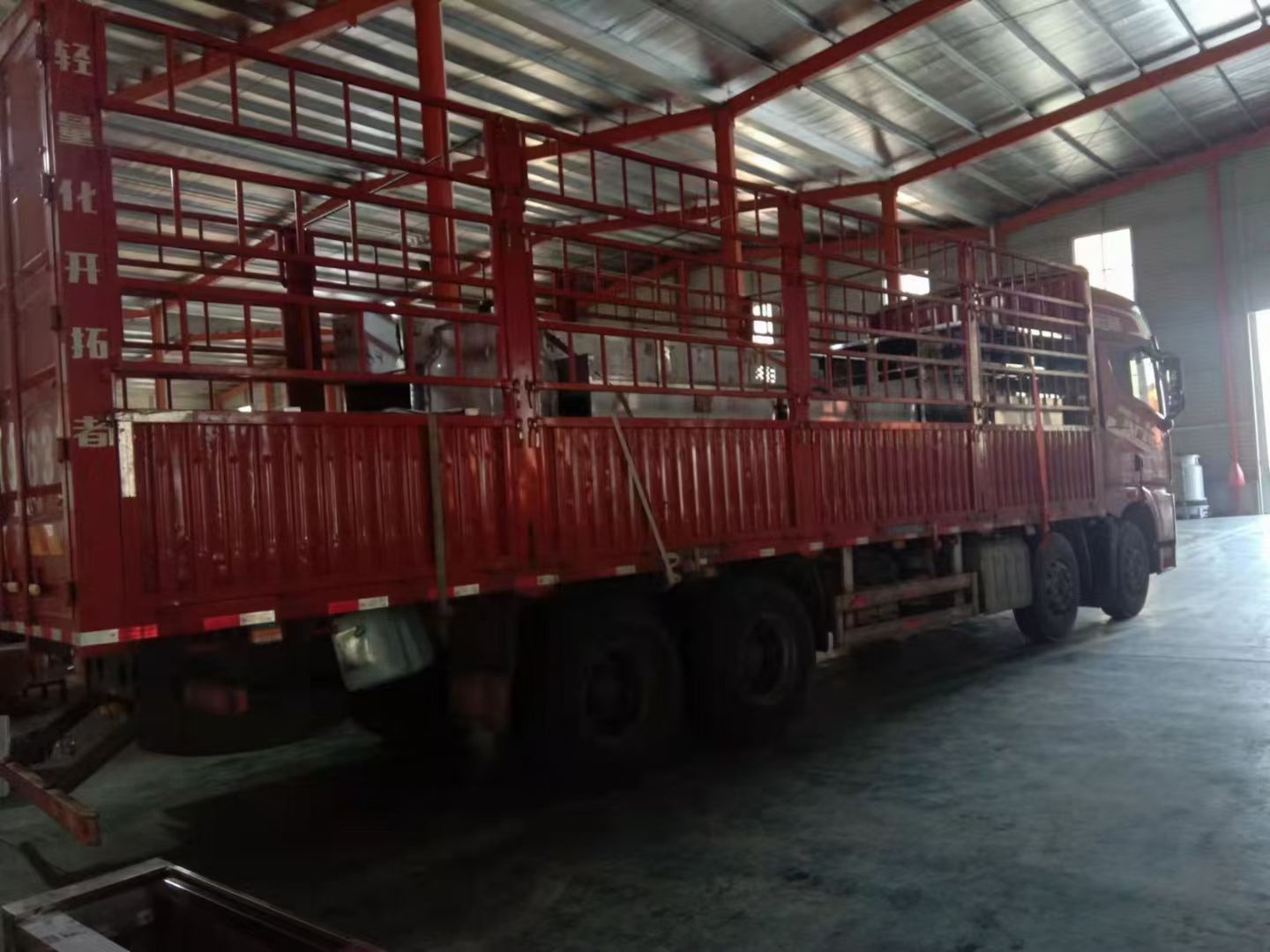 Shipment of microwave tunnel equipment for drying and sterilization